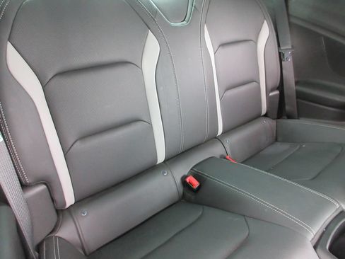 Certified 2020 Chevrolet Camaro SS RWD image 21