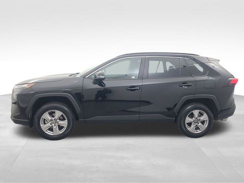 Used 2025 Toyota RAV4 XLE image 8