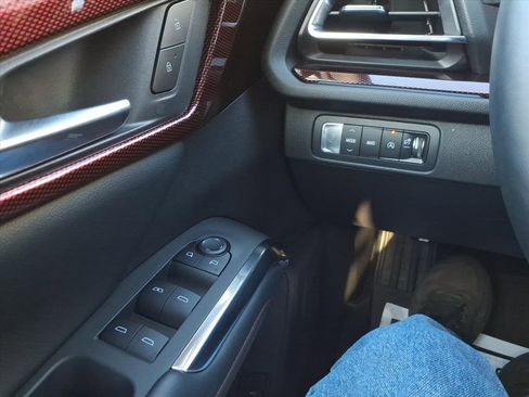 Used 2026 Chevrolet Traverse Z71 w/ Driver Confidence Package image 15