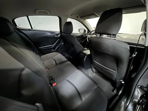 Used 2015 MAZDA MAZDA3 i Sport FWD image 12