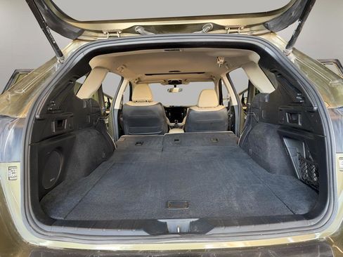 Used 2021 Subaru Outback Limited image 9
