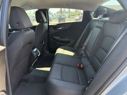 Used 2023 Chevrolet Malibu LT FWD image 11
