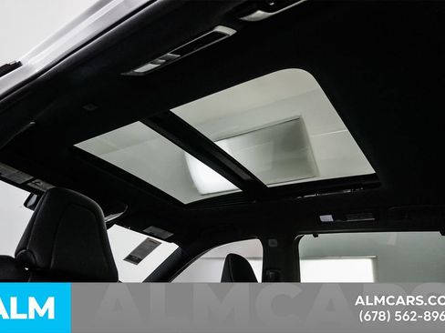 Used 2025 INFINITI QX60 Luxe w/ Black Edition FWD image 34