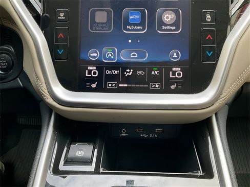 Used 2022 Subaru Legacy Limited w/ Popular Package #3 image 24