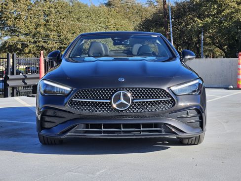 Used 2025 Mercedes-Benz CLE 300 4MATIC Cabriolet image 6