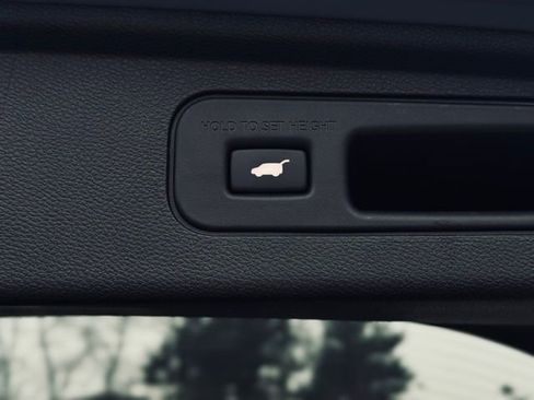 New 2026 Honda Odyssey Touring image 13