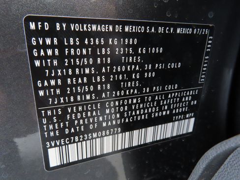 New 2025 Volkswagen Taos SE image 29