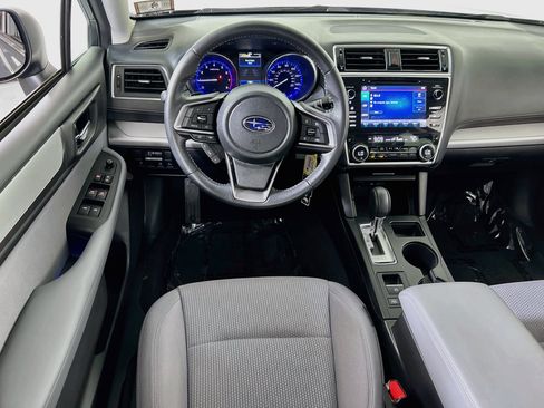 Used 2019 Subaru Outback 2.5i Premium AWD/4WD image 21