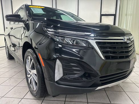 Certified 2024 Chevrolet Equinox LT w/ LPO, Floor Liner Package image 2