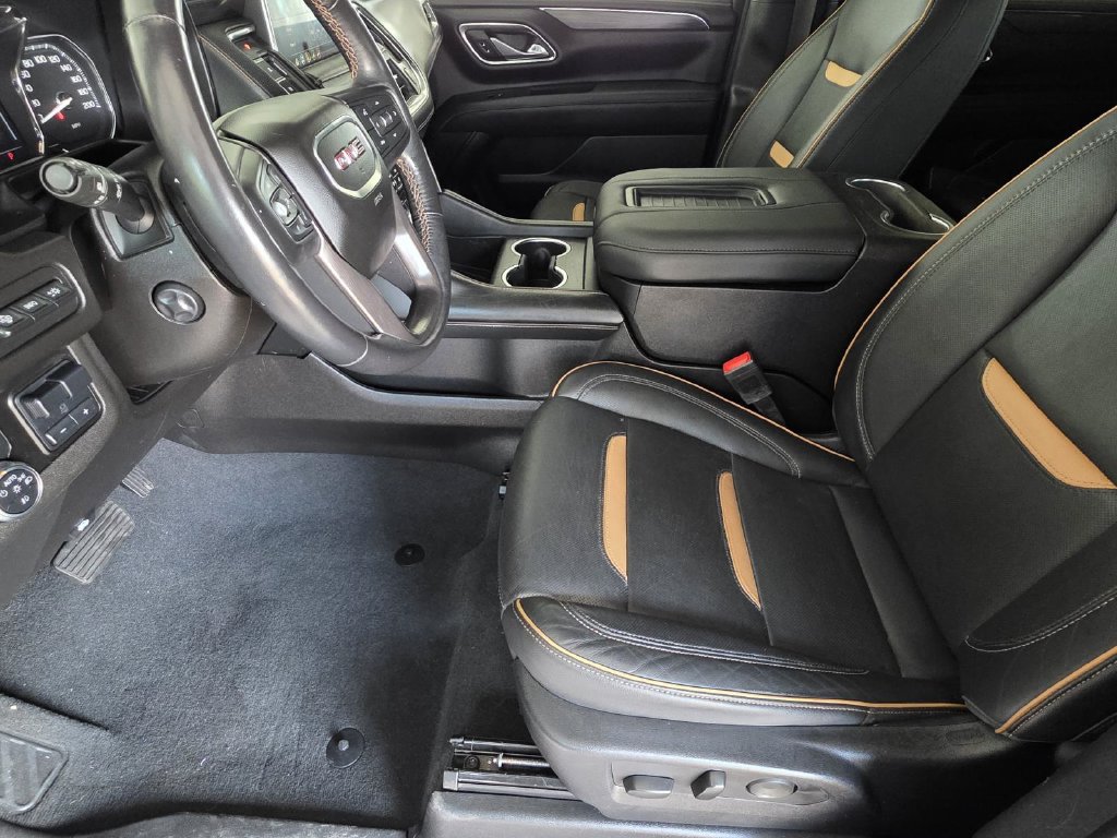 Used 2021 GMC Yukon XL AT4 w/ AT4 Premium Plus Package AWD/4WD image 6