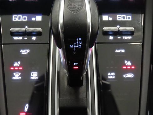 Certified 2022 Porsche Cayenne Turbo GT AWD/4WD image 26
