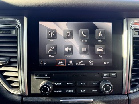 Used 2017 Porsche Macan GTS image 31