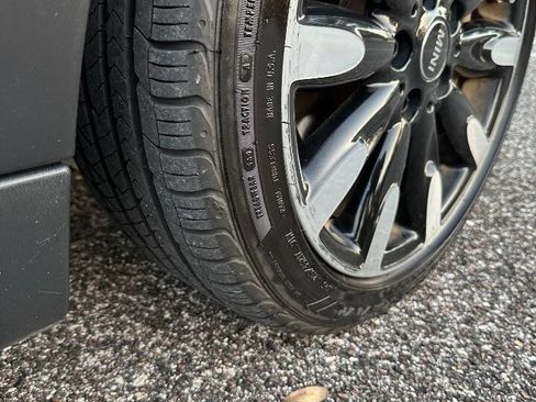 Used 2019 MINI Cooper S w/ Premium Package image 48