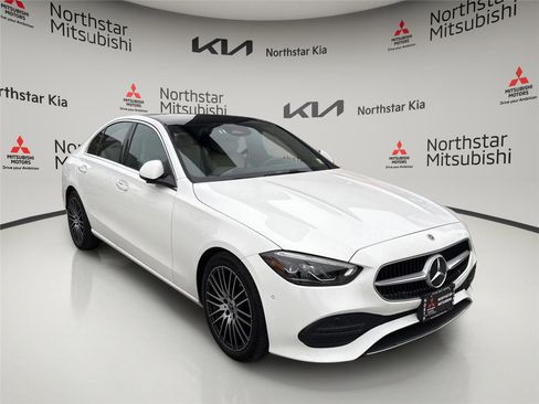 Used 2025 Mercedes-Benz C 300 4MATIC Sedan image 5