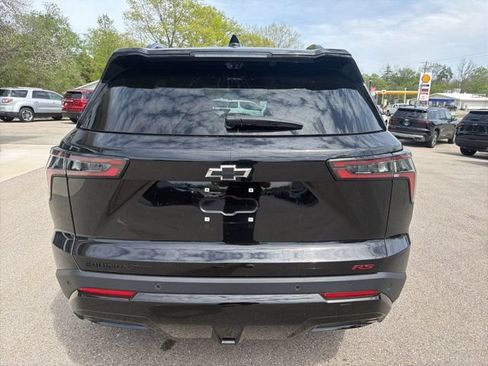 Certified 2025 Chevrolet Equinox RS w/ Safety and Technology Package AWD/4WD image 4