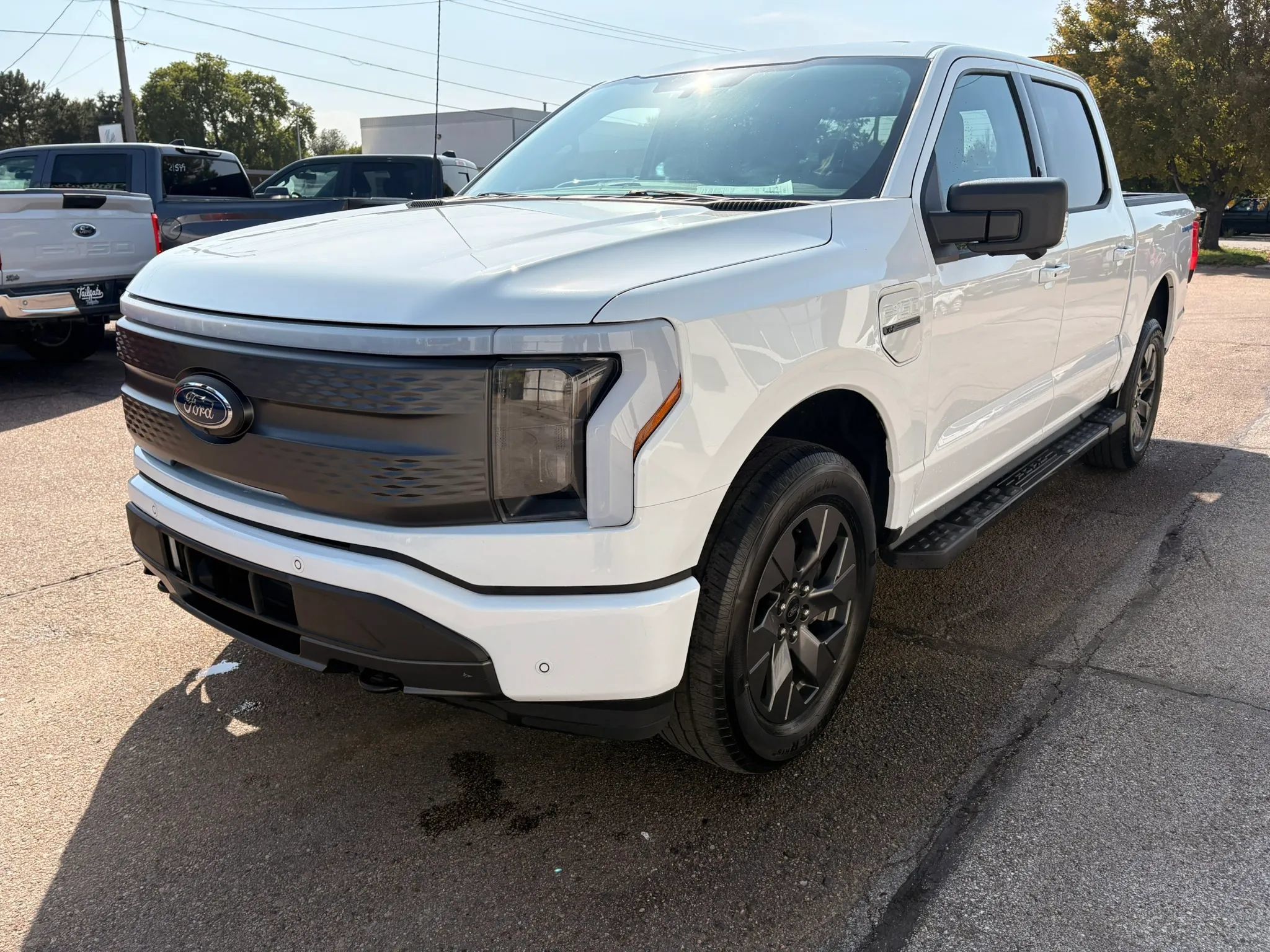 Used 2022 Ford F150 Lightning XLT w/ Equipment Group 312A High AWD/4WD image 4