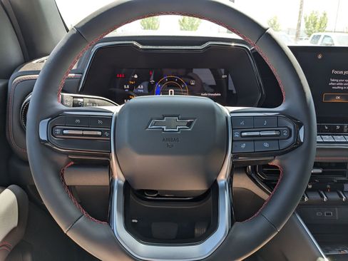 New 2025 Chevrolet Colorado Z71 w/ Technology Package image 11