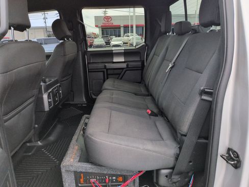 Used 2016 Ford F150 XLT w/ Equipment Group 302A Luxury AWD/4WD image 25