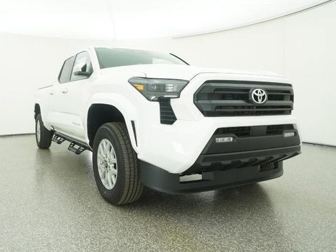 New 2026 Toyota Tacoma SR5 image 30