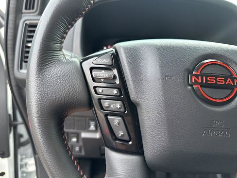 Used 2024 Nissan Frontier PRO-4X w/ Pro Convenience Package image 29