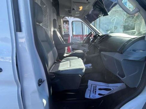 Used 2019 Ford Transit 250 148 Medium Roof image 22