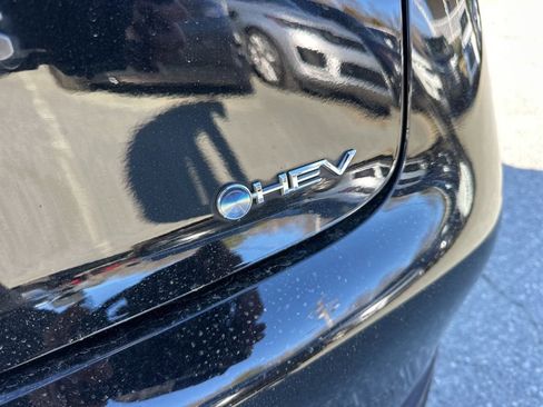 Used 2024 Toyota Prius LE image 26