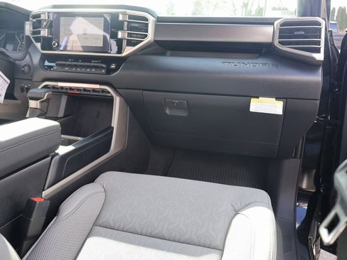 New 2025 Toyota Tundra SR5 w/ SR5 Premium Package image 32