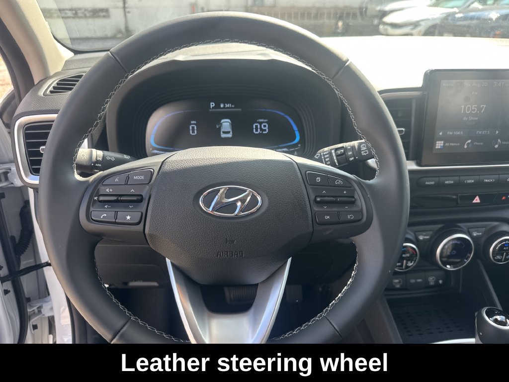 Used 2026 Hyundai Venue SEL FWD image 14