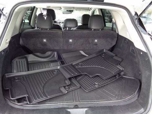 Used 2023 Nissan Murano SV w/ SV Midnight Edition Package image 16