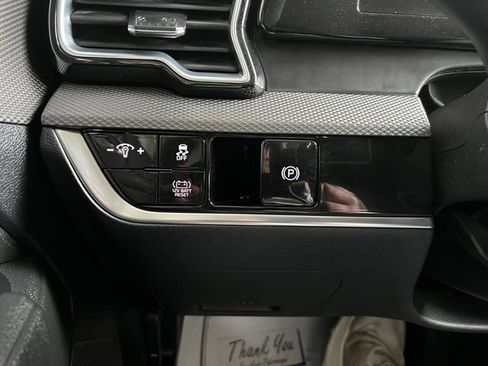Certified 2023 Kia Sportage LX AWD/4WD image 17