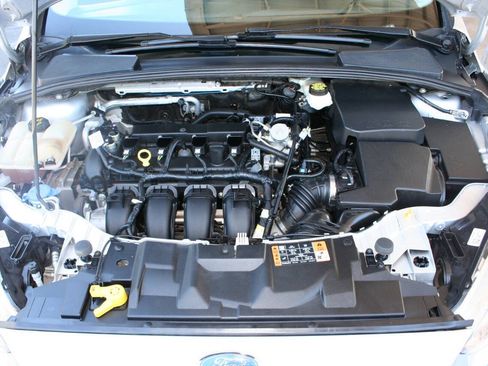 Used 2017 Ford Focus S FWD image 12