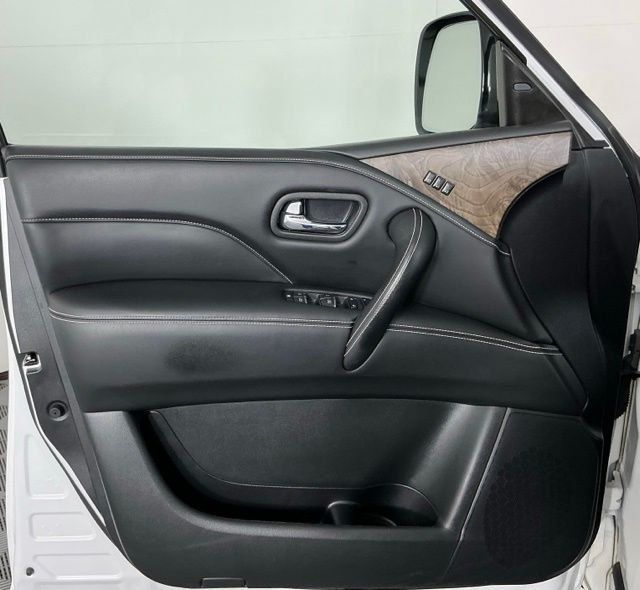 Used 2021 INFINITI QX80 Premium Select w/ Cargo Package RWD image 8