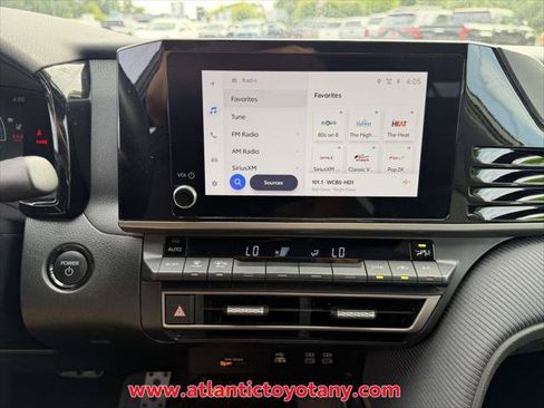 Certified 2025 Toyota Camry SE FWD image 25