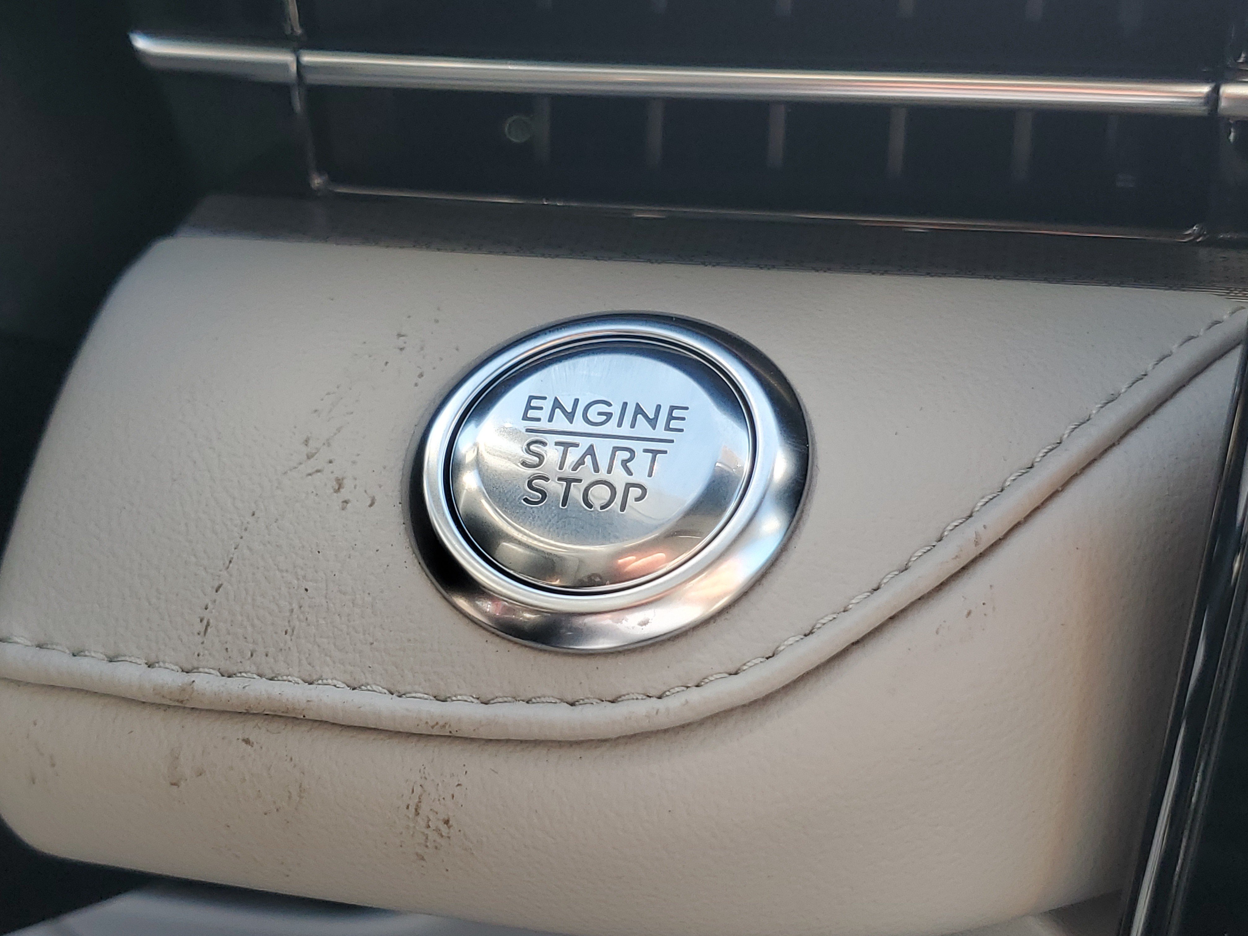 New 2026 Lincoln Nautilus Premier AWD/4WD image 19