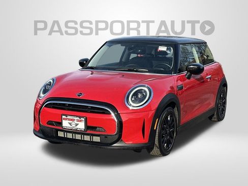Used 2023 MINI Cooper 2-Door Hardtop image 1