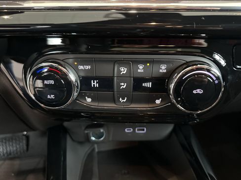 New 2026 Chevrolet Trax RS image 28