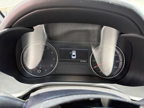 Used 2023 Kia Forte GT-Line w/ GT-Line Technology Package FWD image 10