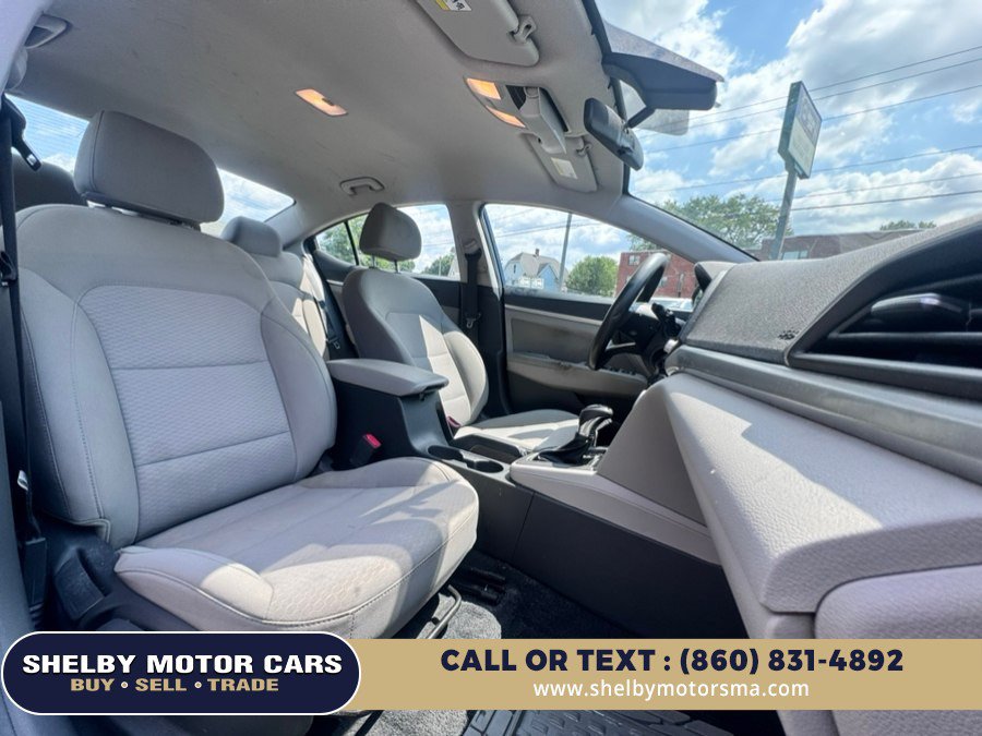 Used 2019 Hyundai Elantra SEL FWD image 15