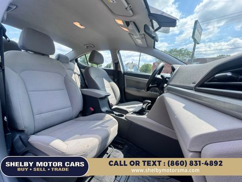 Used 2019 Hyundai Elantra SEL FWD image 15