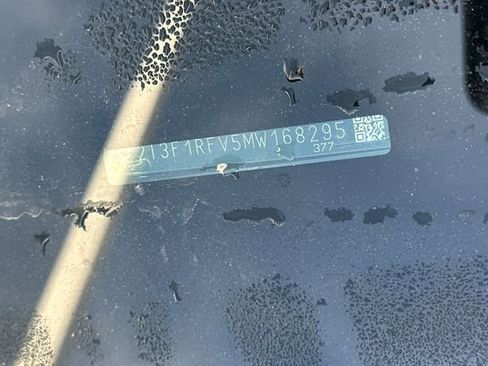 Certified 2021 Toyota RAV4 LE image 5