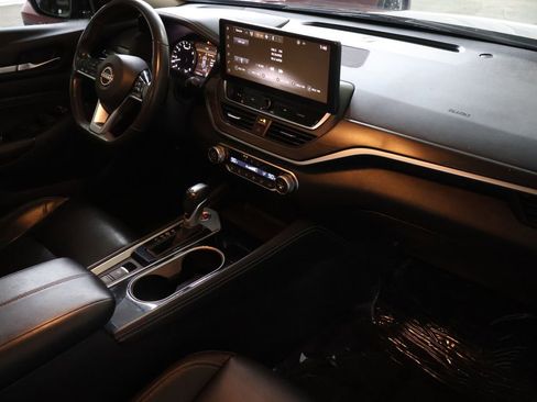 Used 2023 Nissan Altima 2.5 SL FWD image 10