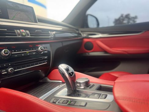 Used 2019 BMW X6 xDrive35i w/ Convenience Package image 39