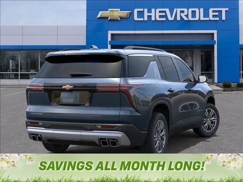 New 2026 Chevrolet Traverse LT w/ Driver Confidence Package image 4