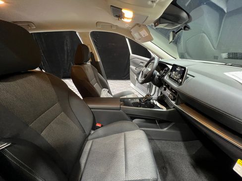 New 2026 Nissan Rogue SV FWD image 19