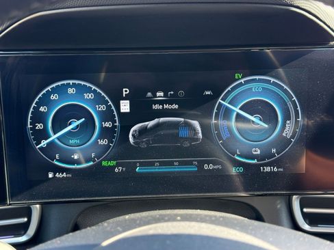 Used 2025 Hyundai Elantra Limited image 40