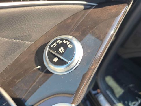 Used 2024 Mercedes-Benz S 580 4MATIC Sedan image 42