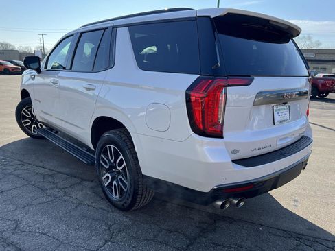 Used 2022 GMC Yukon AT4 image 8