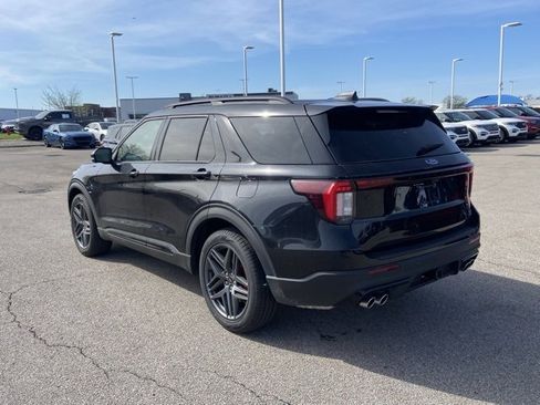 Used 2026 Ford Explorer ST w/ Sun And Sound Package image 4