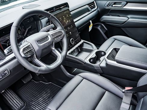 New 2026 GMC Terrain Denali image 8