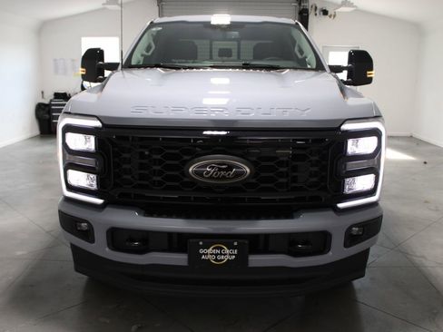 New 2026 Ford F250 Lariat w/ Black Appearance Package AWD/4WD image 58